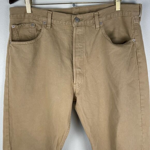 Tan Levi’s Button Fly Denim Jeans Size 38 ep EUC - Picture 2 of 8